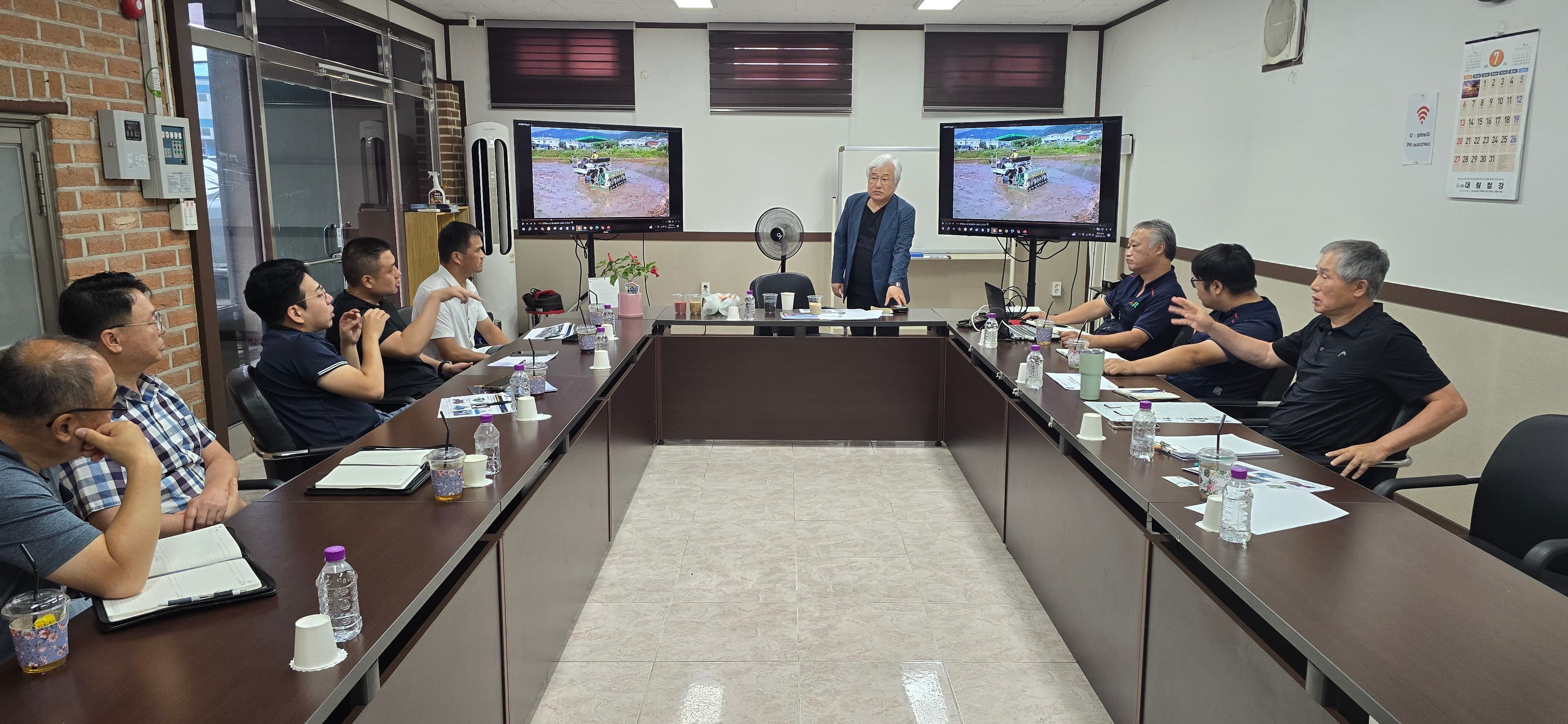 IMG_7306 (1) IMG_7306 (1)