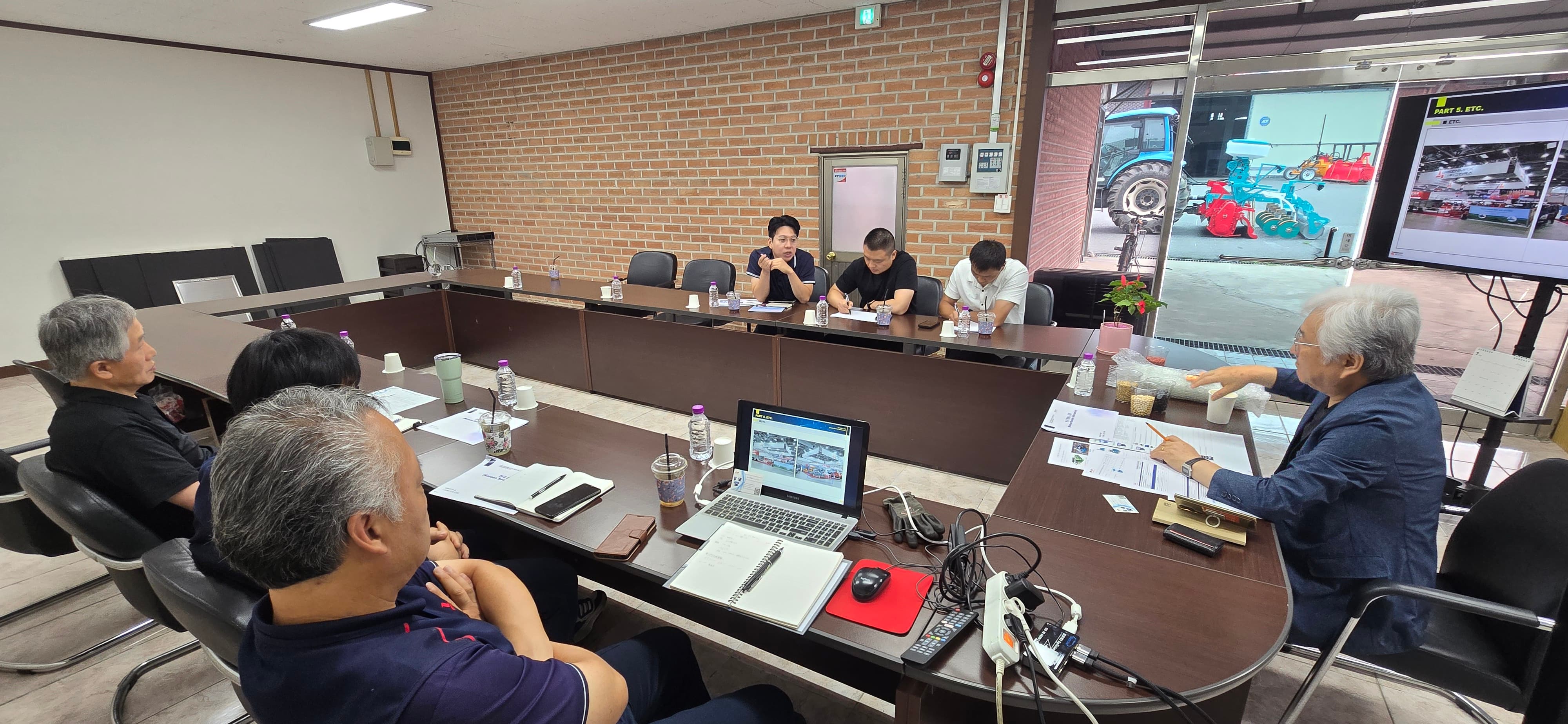 IMG_7310 (1) IMG_7310 (1)