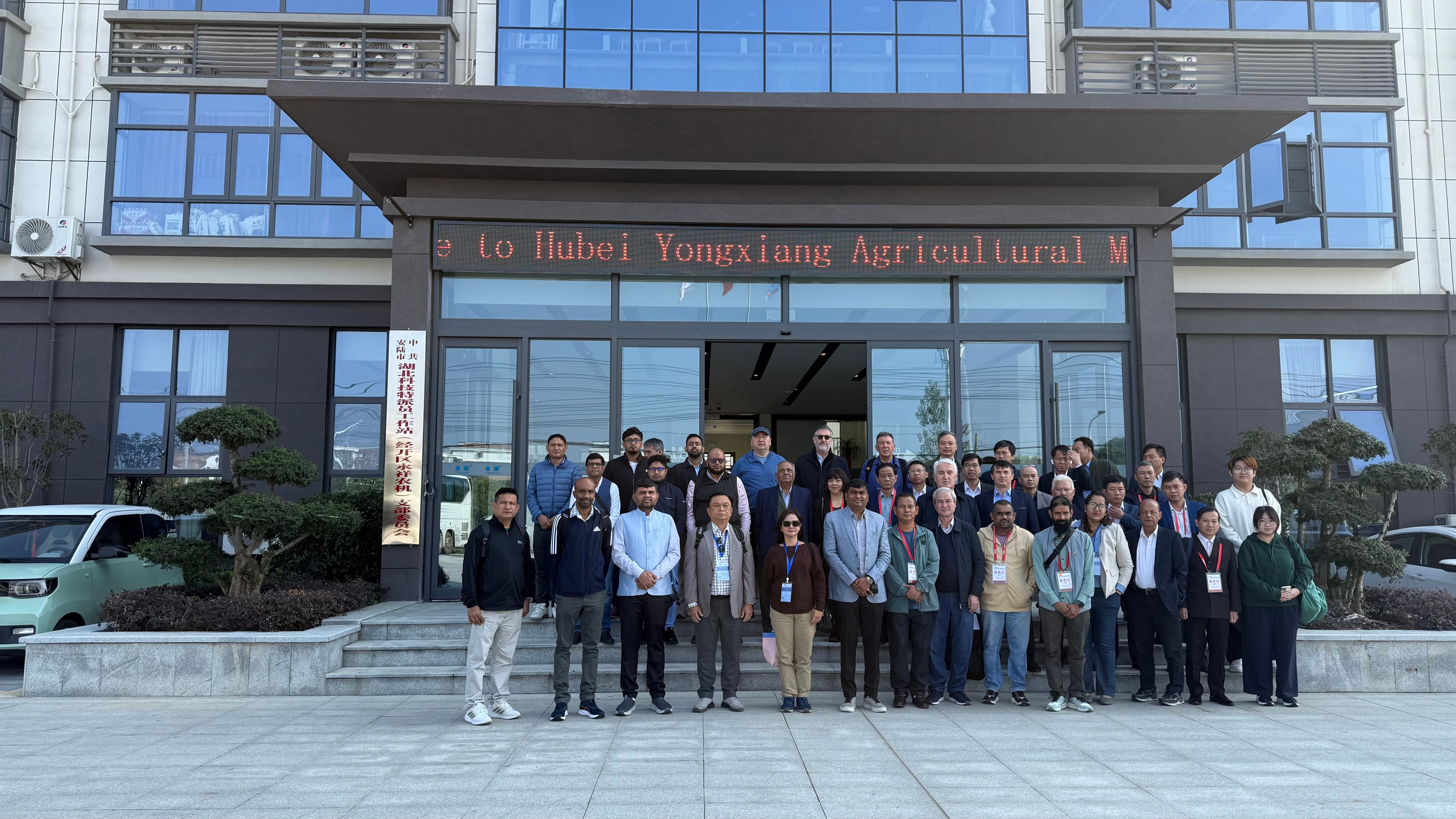 mmexport1761632831403 (1) mmexport1761632831403 (1)