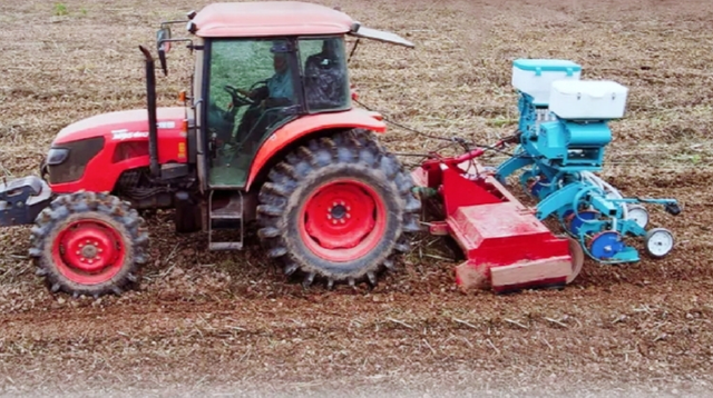 No-till Fertilizing seed drill Product application