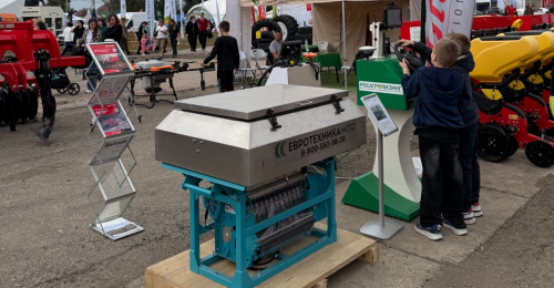 YongXiang Seeder at The 2025 Russia Volga Region Agro-Industrial Exhibition