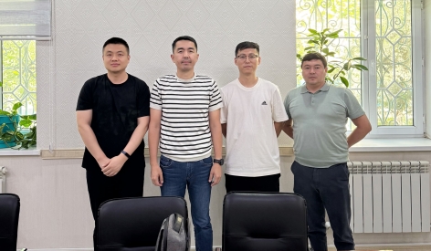 YongXiang Visited The Abzal Company Group And FENIKKS Seed Company in Kazakhstan