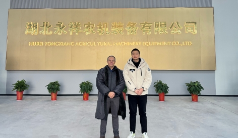 Welcome Fernando From Brazil To Visit Our YongXiang