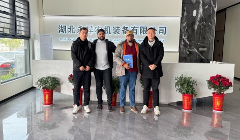 Welcome Enmanuel Rodríguez From The Dominican Republic To Visit Our YongXiang