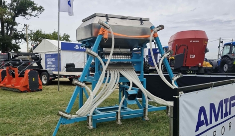 YongXiang Seeder Showed at Expo Rural Melilla 2025 By AMIFER S.A