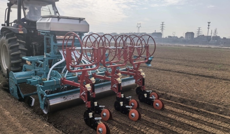YongXiang Seeder with Drip Irrigation Equipment